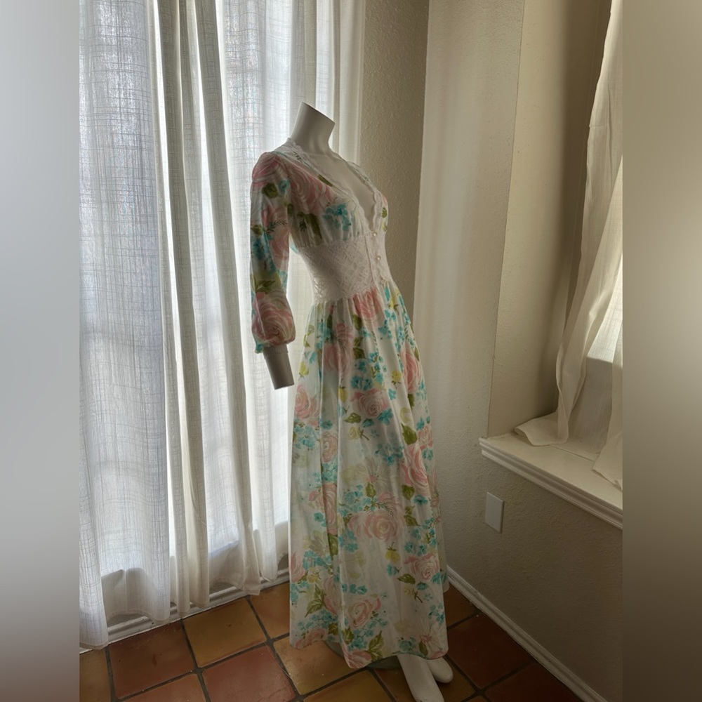 Vintage 60s Floral House Dress Robe By Claire Haddad Size Small